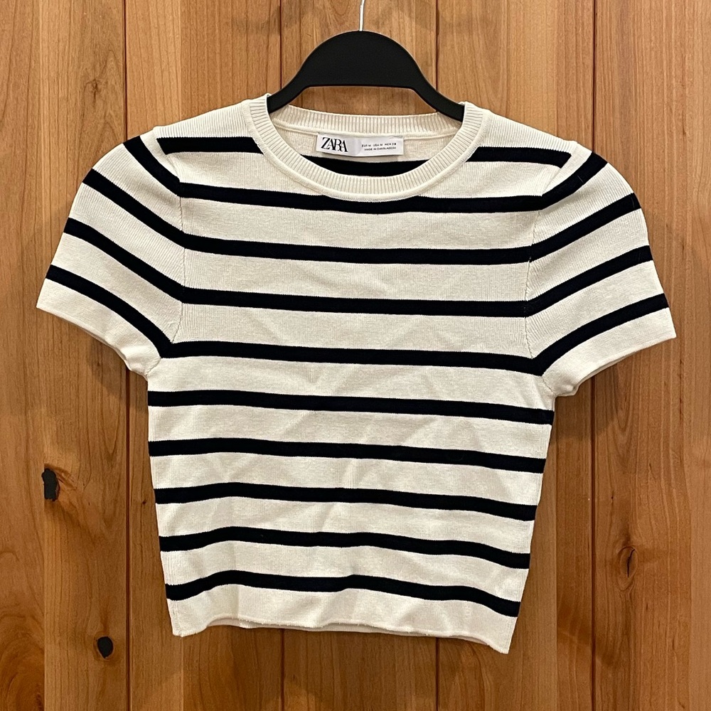 Zara fitted crop stripe sweater